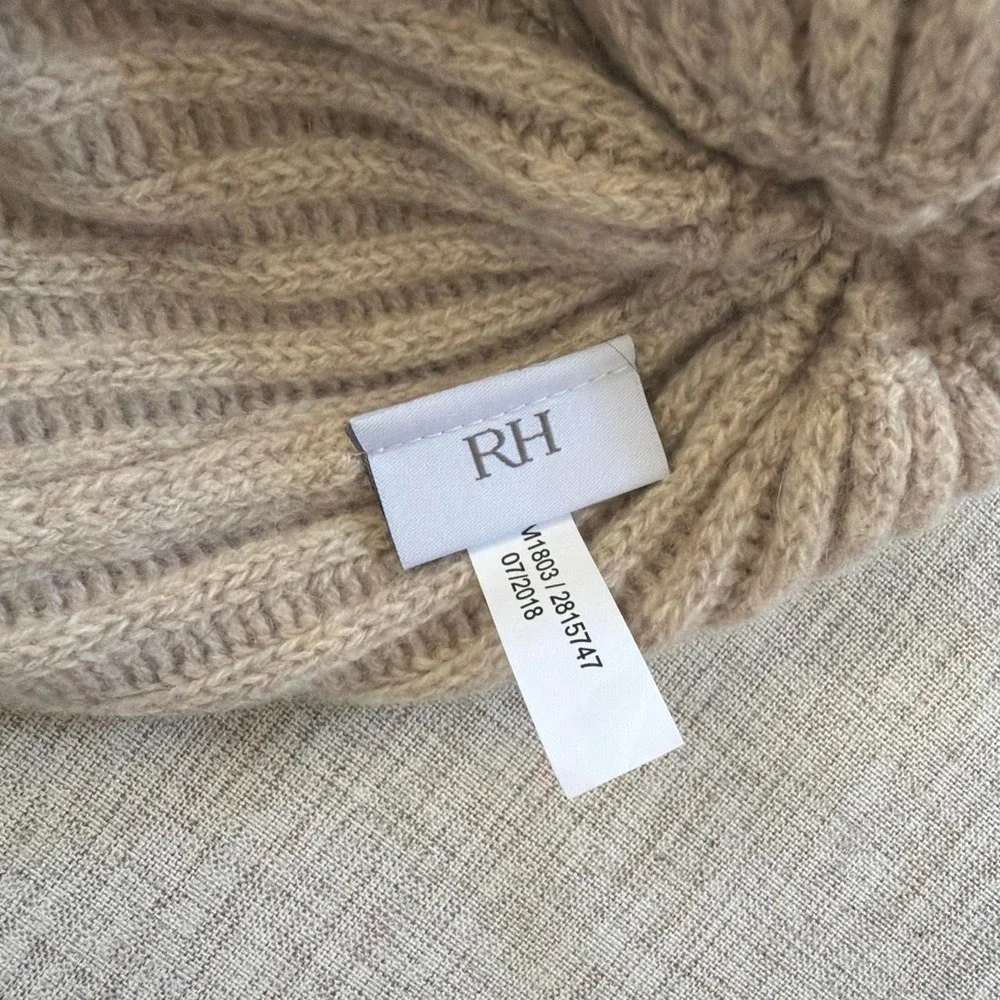 Restoration Hardware 100% Cashmere Pom Pom baby infant hat unisex